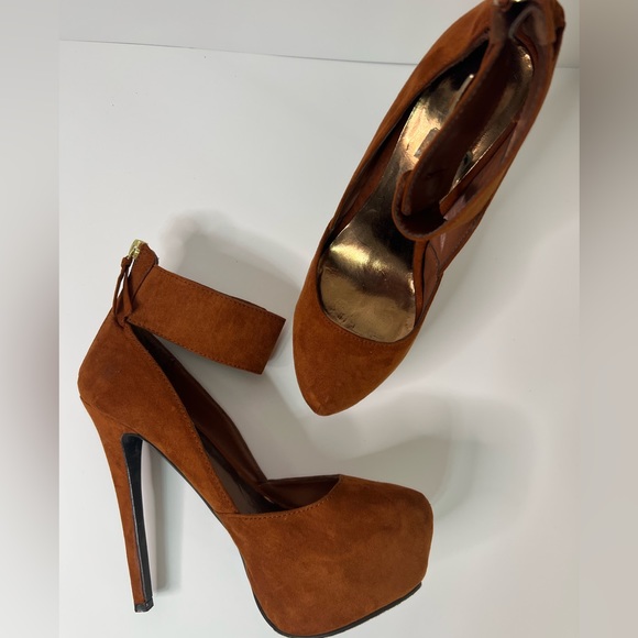 Women’s Rust colored block heels with ankle strap size 7 1/2 - Picture 6 of 6